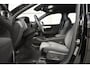 Volvo XC40 B4 197PK Plus Dark | Trekhaak | 19'' | Allseasons | Verwarmbare