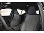 Volvo XC40 B4 197PK Plus Dark | Trekhaak | 19'' | Allseasons | Verwarmbare