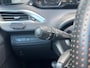 Peugeot 2008 1.2 (110 pk) GT-Line automaat - panoramadak - trekhaak - camera - navigatie
