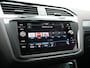 Volkswagen Tiguan 1.4 TSI eHybrid Active PHEV 245pk Dealer O.H. | Trekhaak Af Fabriek | Adaptive Cruise | Camera | Stoelen & Stuur Verwarmd | Apple Carplay | Navigatie | Virtual Cockpit | DAB | Plug In Hybrid |
