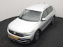 Volkswagen Tiguan 1.4 TSI eHybrid Active PHEV 245pk Dealer O.H. | Trekhaak Af Fabriek | Adaptive Cruise | Camera | Stoelen & Stuur Verwarmd | Apple Carplay | Navigatie | Virtual Cockpit | DAB | Plug In Hybrid |