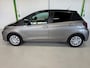 Toyota Yaris 1.3 VVT-I DYNAMIC / Automaat / Camera / Stoelverwarming / Bluetooth / Onderhoudsboekjes aanwezig.