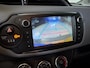Toyota Yaris 1.3 VVT-I DYNAMIC / Automaat / Camera / Stoelverwarming / Bluetooth / Onderhoudsboekjes aanwezig.