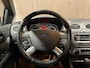 Ford Focus Wagon 2.0 Titanium PDC Automaat Stoelverwarming 17 Inch LM