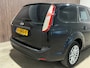 Ford Focus Wagon 2.0 Titanium PDC Automaat Stoelverwarming 17 Inch LM