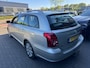 Toyota Avensis Wagon 1.8 VVTi Luna CARPLAY CLIMA TREKHAAK NETTE WAGEN ORIG NL NAP