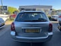Toyota Avensis Wagon 1.8 VVTi Luna CARPLAY CLIMA TREKHAAK NETTE WAGEN ORIG NL NAP