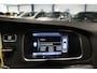 Volvo V40 Cross Country 1.6 D2 Summum / LEER / NAV / PDC / XENON / BLACK ! ! !