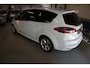 Ford S-Max 2.0 AUTOMAAT + 7 PERS + SPORT PAKKET + PANO + VOLLE AUTO ! ! !