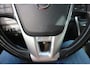 Volvo XC60 2.0 D3 R-Design / AUTOMAAT / 12 MND GARANTIE ! ! !