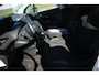 Peugeot 208 1.2 VTi Envy / NIEUWE MOTOR / CLIMA / WHITE PACK ! !