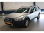 Volvo XC70 2.5 T Geartronic / LEER / NAV / NAP KM STAND / DISTRIBUTIE VV ! ! !