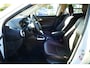 Mazda CX-3 2.0 SkyActiv-G 120 GT-M Wit Metallic, Navi, Camera, Leer, StoelVerw, 18"LMV, Haak 1200kg