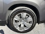 Peugeot 2008 1.2 PureTech Active Navi,Airco,Cruise,Trekhaak,Lm velgen,110pk,Pdc,D-riem vvv in 11-2023,Apk tot 12-2026