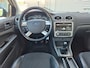 Ford Focus Wagon 2.0-16V Titanium leder trekhaak clima