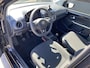 Volkswagen Up! 1.0 BMT move up! NL-auto! Airco, Bluetooth, 5-deurs, All-season banden, complete historie