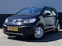 Volkswagen Up! 1.0 BMT move up! NL-auto! Airco, Bluetooth, 5-deurs, All-season banden, complete historie