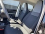 Volkswagen Up! 1.0 BMT move up! NL-auto! Airco, Bluetooth, 5-deurs, All-season banden, complete historie