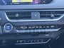 Lexus UX 250h F Sport Premium Schuif/kanteldak, Dodehoekdetectie, Stoelkoeling-Verwarming, Stuurwiel verwarmd, Navigatie, Seat memory, HUD,