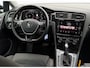 Volkswagen Golf 7.5 1.5 TSI AUTOMAAT Highline, digitaal cockpit, groot navigatie, vele opties, NL auto met nap