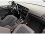 Volkswagen Golf 7.5 1.5 TSI AUTOMAAT Highline, digitaal cockpit, groot navigatie, vele opties, NL auto met nap