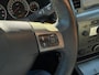 Opel Vectra Wagon 2.2-16V Cosmo
