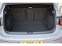 Volkswagen Golf 1.5 eTSI 150PK R-Line PANORAMADAK / HARMAN-KARDON / CAMERA / SFEERVERLICHTING / TREKHAAK / IQ-LIGHT