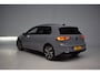 Volkswagen Golf 1.5 eTSI 150PK R-Line PANORAMADAK / HARMAN-KARDON / CAMERA / SFEERVERLICHTING / TREKHAAK / IQ-LIGHT