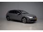 Volkswagen Golf 1.5 eTSI 150PK R-Line PANORAMADAK / HARMAN-KARDON / CAMERA / SFEERVERLICHTING / TREKHAAK / IQ-LIGHT
