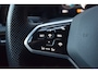 Volkswagen Golf 1.5 eTSI 150PK R-Line PANORAMADAK / HARMAN-KARDON / CAMERA / SFEERVERLICHTING / TREKHAAK / IQ-LIGHT