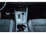 Volkswagen Golf 1.5 eTSI 150PK R-Line PANORAMADAK / HARMAN-KARDON / CAMERA / SFEERVERLICHTING / TREKHAAK / IQ-LIGHT