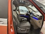 Volkswagen Multivan 1.4 eHybrid L2 Energetic 7p. PANO/HEAD-UP/TREKHAAK/CAMERA/SFEER/CARPLAY/IQ-LIGHT/KEYLESS/ACC/ADAPTIVE-ONDERSTEL/18"/PRIVACY/TWO-TONE ORANGE-SILVER/VOLLEDIG VW DEALER HISTORIE