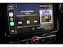 Opel Corsa 1.4 Favourite | airco | navigatie | pdc achter | carplay | cruise control | bluetooth telefoon