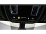 Volkswagen ID.3 Pro 204pk Automaat Adaptive cruise control, 360 camera, LED matrix koplampen, Stoelverwarming, Achteruitrijcamera, Stuurwiel verwarmd, Navigatie