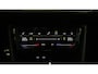 Volkswagen Tiguan R-Line 1.5 TSI 150pk DSG Automaat Trekhaak, Panoramadak, Adaptive cruise control, Achteruitrijcamera, Navigatie, Elektrische achterklep