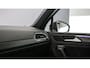 Volkswagen Tiguan R-Line 1.5 TSI 150pk DSG Automaat Trekhaak, Panoramadak, Adaptive cruise control, Achteruitrijcamera, Navigatie, Elektrische achterklep