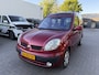 Renault Kangoo 1.6-16V Rolstoelauto - Automaat - Airco - Bodemverlaging - Knielsysteem - Dealer Onderhouden - Zeer mooi !