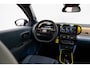 Fiat Grande Panda La Prima 44 kWh | 8 Jaar Garantie | Stoel & Stuurverwarming | Voorruit verwarming | Camera | Climate Controle | Parkeersensoren | Navigatie | Apple Carplay & Android Auto |
