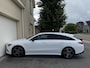 Mercedes-Benz CLA Shooting Brake 180 AMG Aut Panoramadak Camera Navi Carplay SportLeder Nightpakket Led 18" Pdc