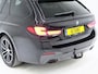 BMW 5-Serie Touring 530e M Sport Shadow Line | Panoramadak | Trekhaak | Keyless | Sportstuur | Sfeerlicht | Camera | LED | Carplay