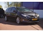 Toyota Auris Touring Sports 1.8 Hybrid Lease Xenon+Panodak+17"+Navi&Camera+stoel-verw = NOVEMBER 2014 !!