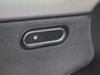 Mercedes-Benz A-klasse 180 Business Solution AMG /Panoramadak /19 Inch /Nightpakket /CarPlay