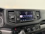 Volkswagen Crafter 2.0TDI 177PK Automaat L3H2 Highline | Trekhaak 3000Kg | Airco | Navigatie | Camera | Multimedia | Betimmering