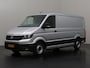 Volkswagen Crafter 2.0TDI 177PK Automaat L3H2 Highline | Trekhaak 3000Kg | Airco | Navigatie | Camera | Multimedia | Betimmering