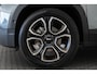 Jeep Avenger 1st Edition 54 kWh | Camera | Elektrische Achterklep | Navigatie | Apple Carplay & Android Auto | Keyless Entry & Start | | 8 Jaar Garantie | 281 PK | Design Pack | Tech Pack | Winter Pack | Gaming Pack | Verwarmde Stoelen |