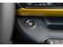 Jeep Avenger 1st Edition 54 kWh | Camera | Elektrische Achterklep | Navigatie | Apple Carplay & Android Auto | Keyless Entry & Start | | 8 Jaar Garantie | 281 PK | Design Pack | Tech Pack | Winter Pack | Gaming Pack | Verwarmde Stoelen |