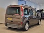Renault Kangoo Rolstoelauto + Luchtvering