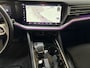Volkswagen Touareg 3.0 TSi eHybrid 4MOTION Panoramadak Trekhaak Luchtvering ACC