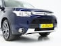 Mitsubishi Outlander 2.0 Instyle 4WD 7P | Schuifdak | Trekhaak | Leder | Camera | Keyless | Cruise | Stoelverwarming