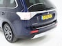 Mitsubishi Outlander 2.0 Instyle 4WD 7P | Schuifdak | Trekhaak | Leder | Camera | Keyless | Cruise | Stoelverwarming